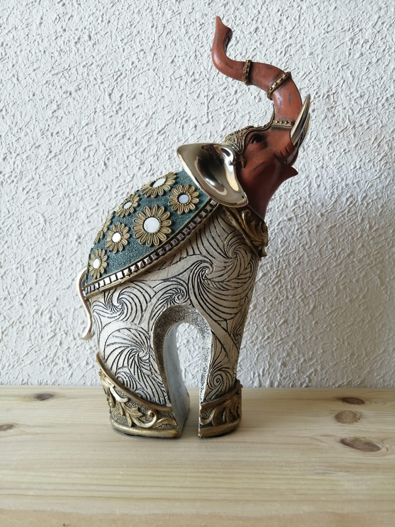 Elefante Decorativo Trompa hacia arriba